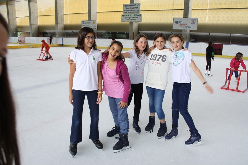 Village Camps International Summer Camp Leysin, Switzerland 2025-08-09 https://www.villagecamps.com/journals_admin/images/693-12-ice skating (32).jpg